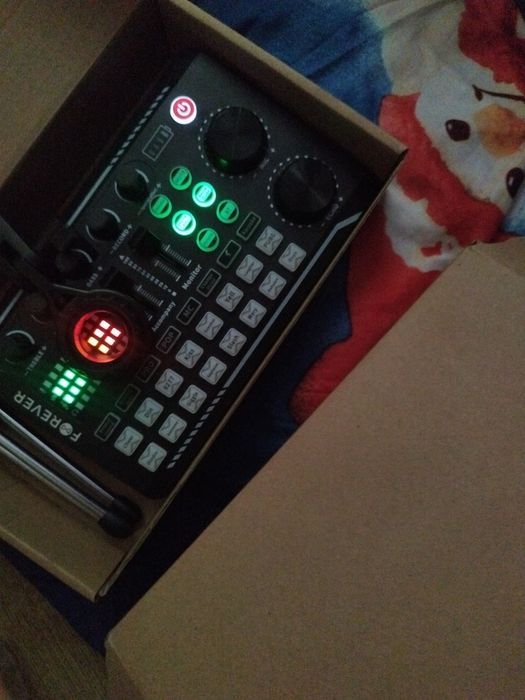 Podcast Studio z Kartą Dźwiękową