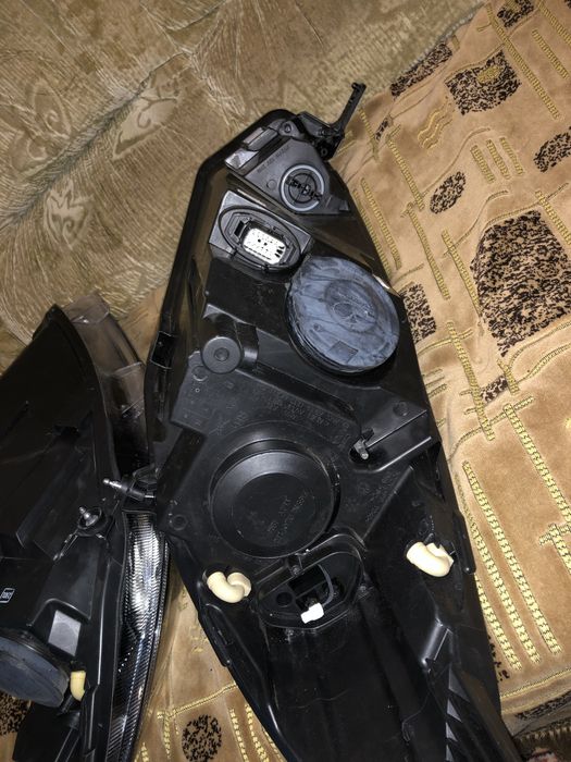 Фара Форд Фиеста Ford Fiesta Фієста Фары L1BB-13E014-CC L1BB-13E015-CC