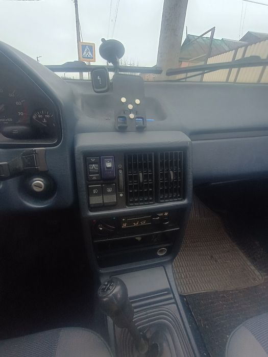 Audi 100 c3  1984р.в. 1.9 газ/бензин