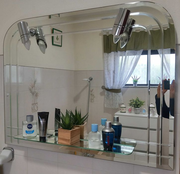 Espelho Casa Banho com Prateleira e Iluminação