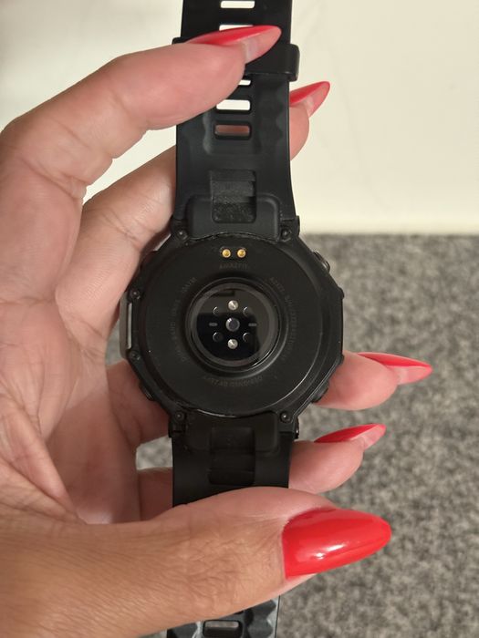 Amazfit T-Rex 3 – Excelente Estado | GPS Dual-Band | AMOLED | 10 ATM