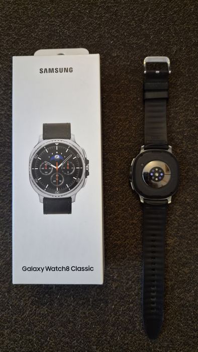 Vendo Galaxy watch 8 Classic