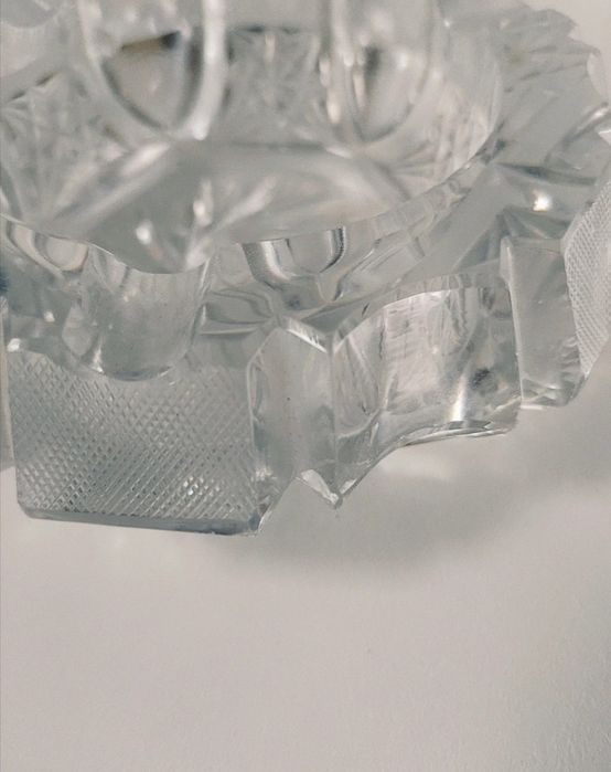 Kryształowa popielnica