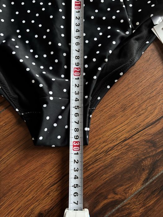 Majtki kąpielowe z wysokim stanem czarne w kropki pepco m