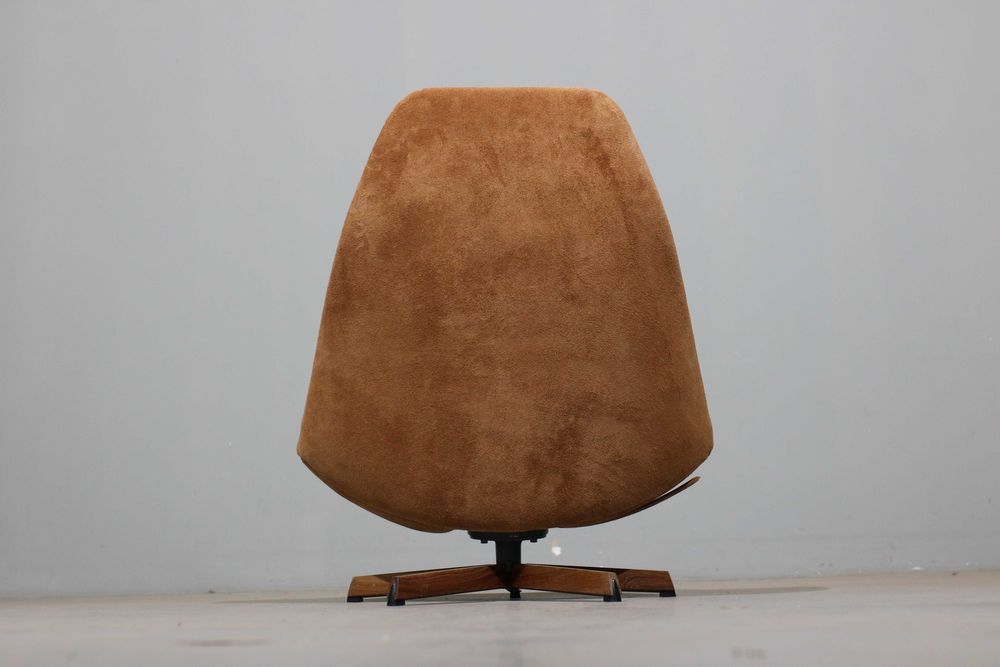 Poltrona Madsen & Schubell em couro | Modelo MS68 | Design Nórdico