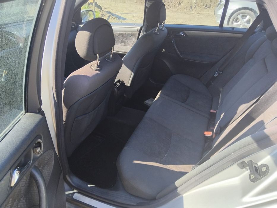 Carrinha Mercedes avantgard