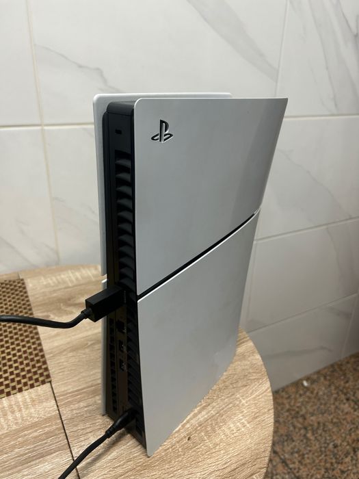 Consola PS5 SLIM