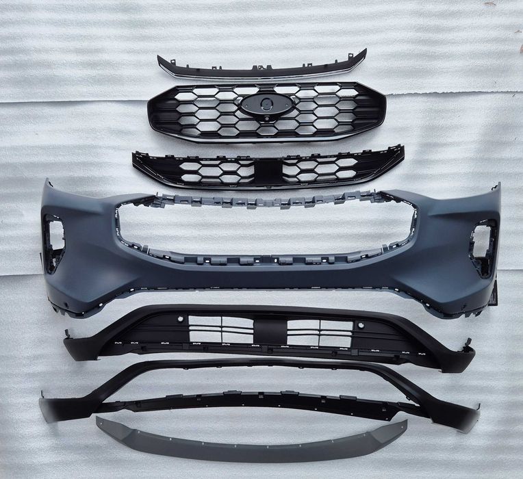 Бампер передний Ford Escape 2023 2024 2025 в зборі