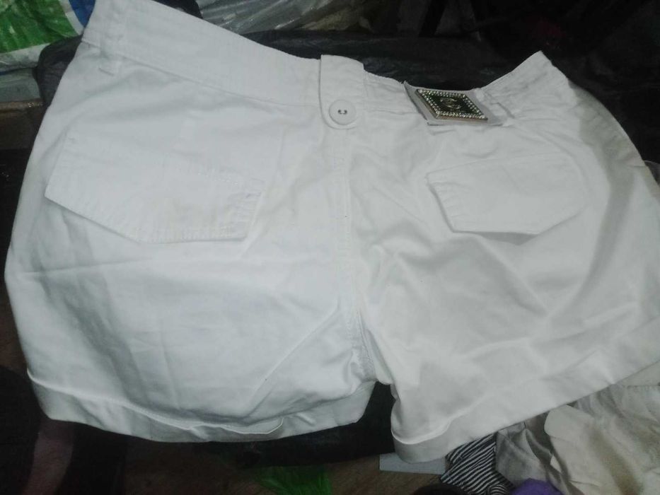 Лот Вещи летние пакет Обувь Цена за около 10 кг. В Основном  Бренд