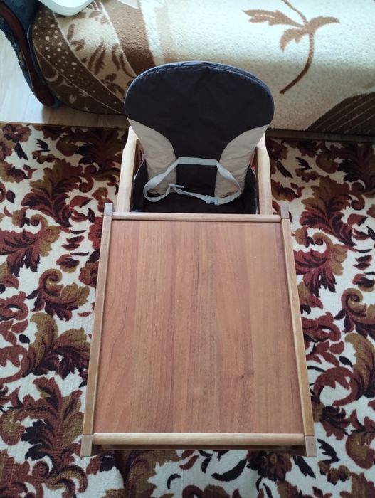 Стільчик-трансформер для годування немовлят