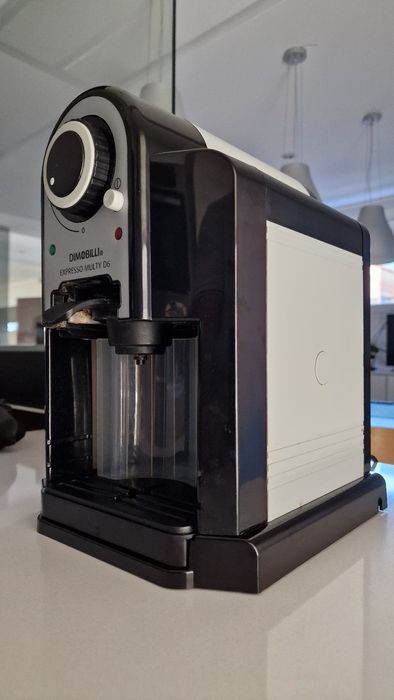 Maquina de café expresso multi-sistema Dimobilli D6