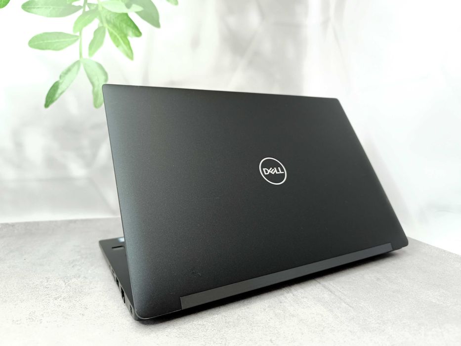 Ноутбук Dell Latitude 7390/i5-8350U/16GB/SSD 256/13.3 " Full HD IPS