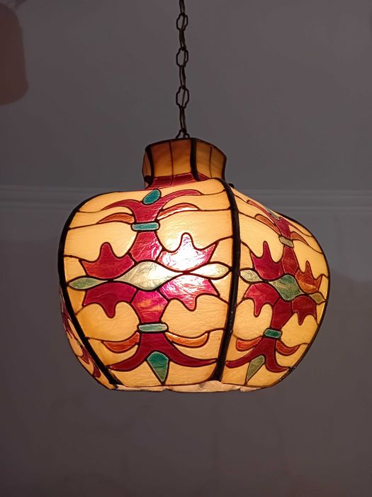 Candeeiro a imitar vidro