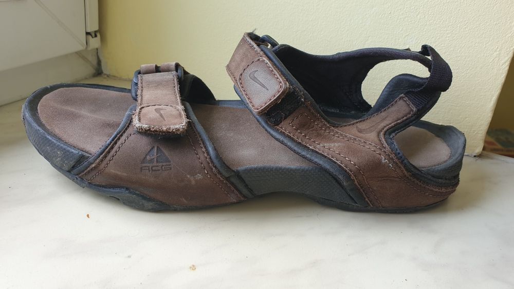 Sandały Nike ACG roz. 42.5 trekkingowe