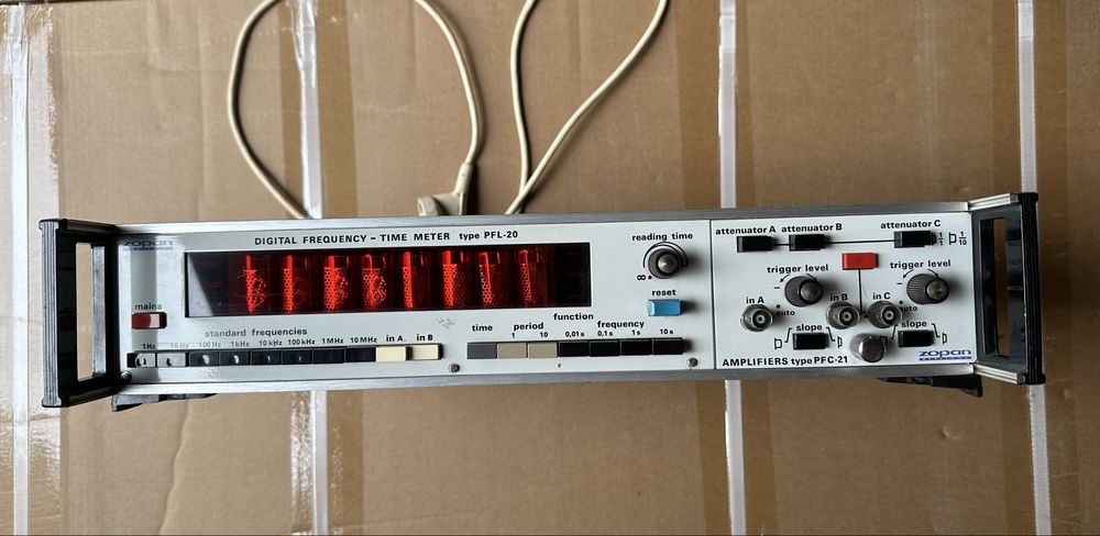 Miernik czestotliwosci Zopan PFL-20 Nixie