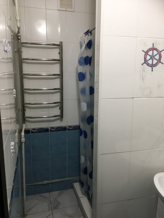 В 5ти  мин. от Курорта.