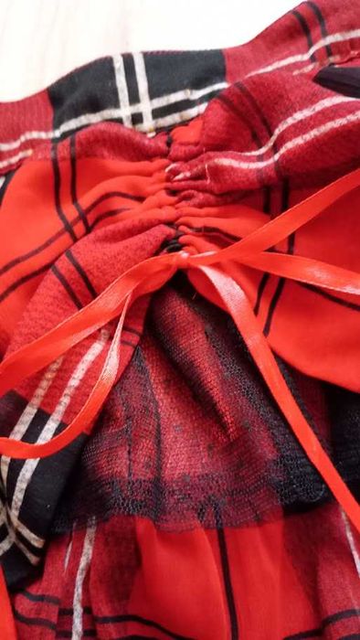 Emo gothic spódnica czerwona w kratę ze ściągaczami