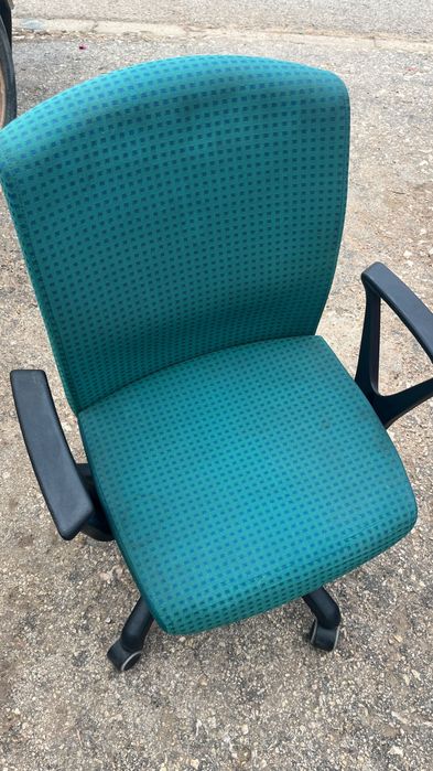 Cadeira de escritório azul
