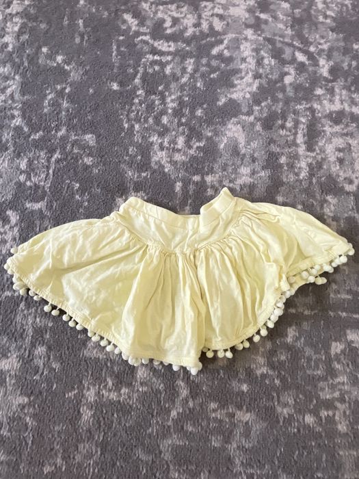 spódniczka żółta rozm.110