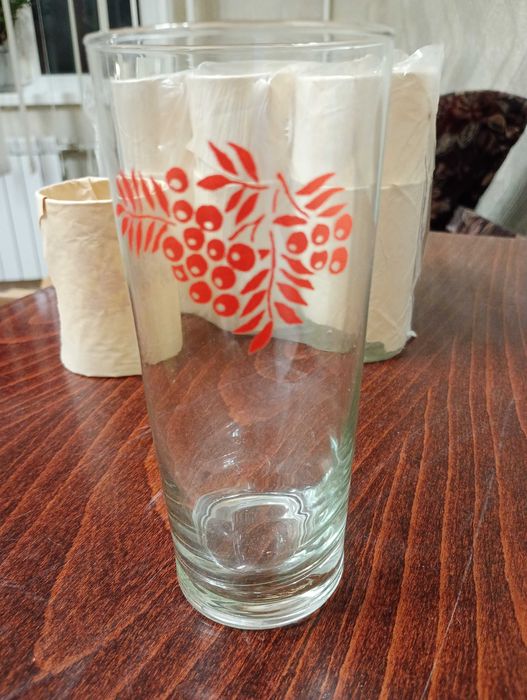 Стакани з малюнком