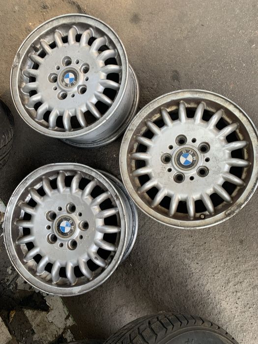 Продам 3 диска на 15 в гарному стані