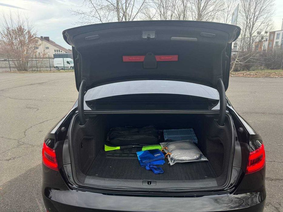 AUDI A4 B9 2.0 TFSI 2016