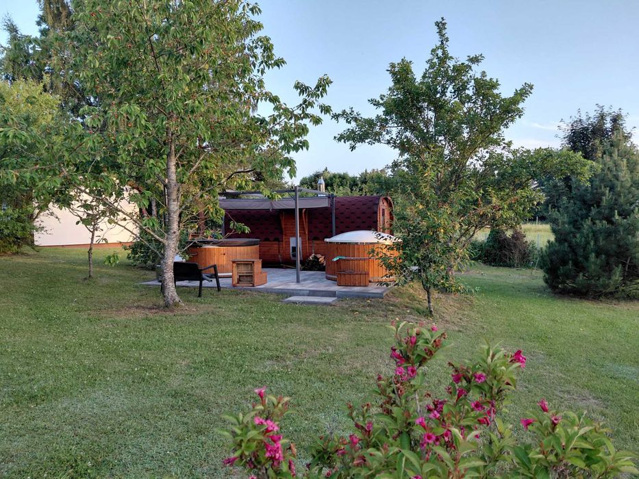 noclegi pensjonat domki drewniane, apartamenty, Giżycko Mazury Wilkasy