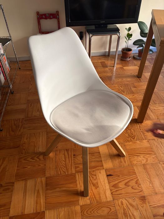 Mesa e cadeiras JYSK Blokhus + Jegind