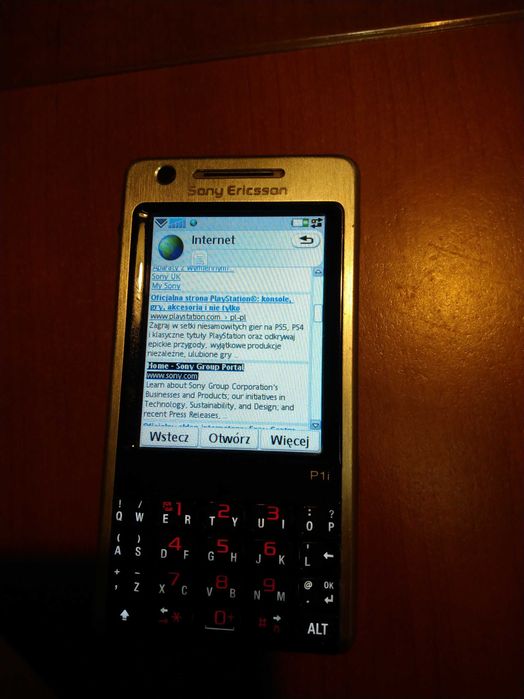 Telefon komórkowy Sony Ericsson P1i - kolekcjonerski, dla konesera