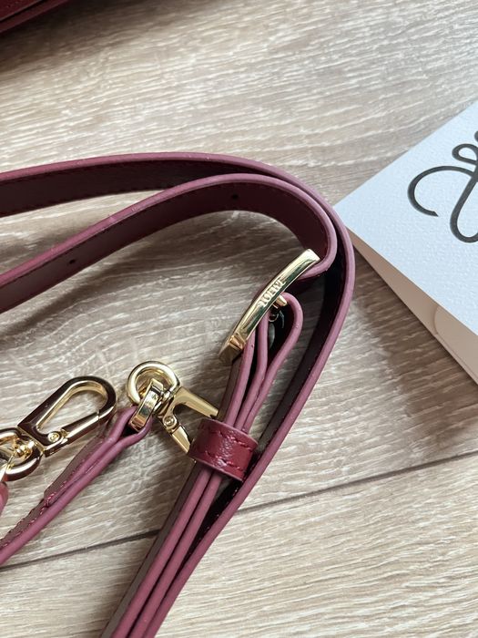 Bordowa torebka loewe puzzle skórzana