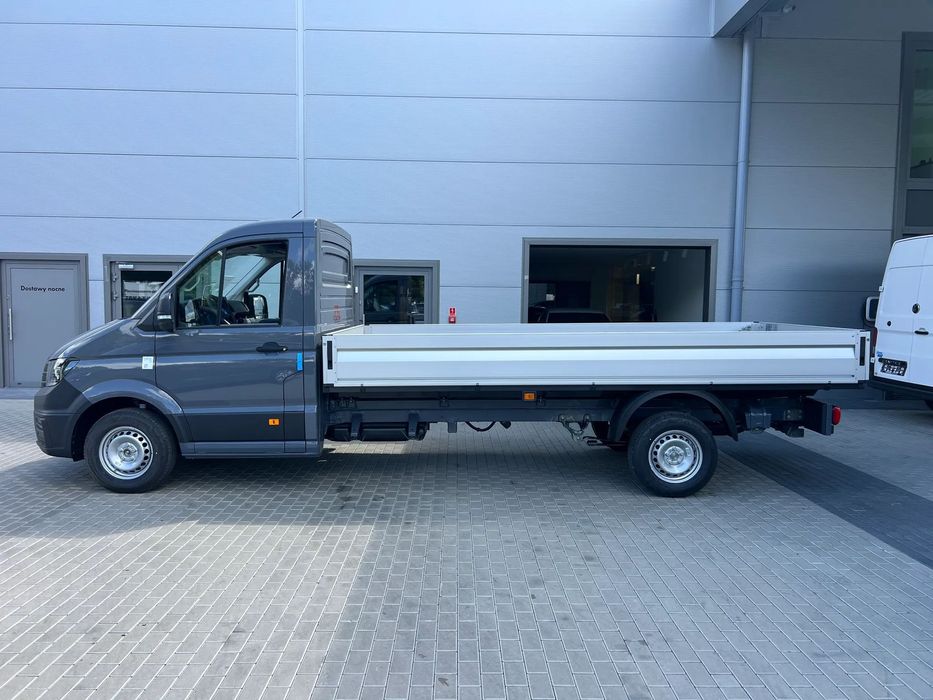 Volkswagen Crafter  Skrzynia 4300 / 2025 / od ręki / szary / 177KM