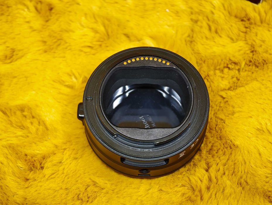 Адаптер Commlite CM-EF-NZ щоб ставити об'єктиви Canon EF -> на камери Nikon Z