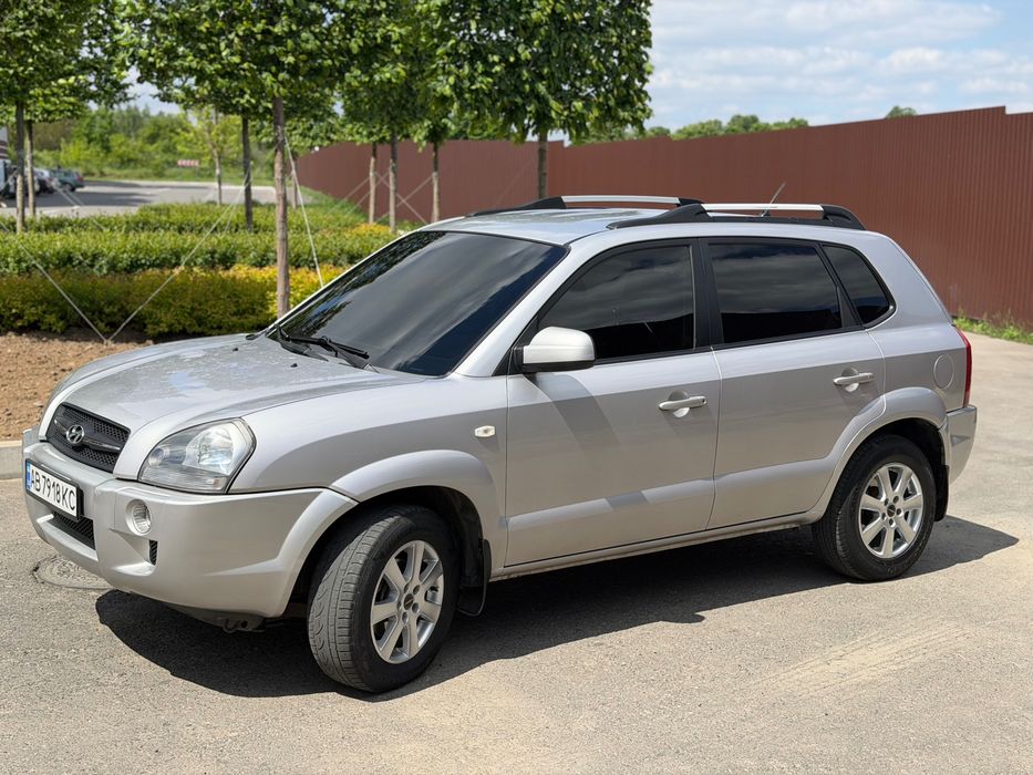 Продам HYUNDAI TUCSON в гарному стані