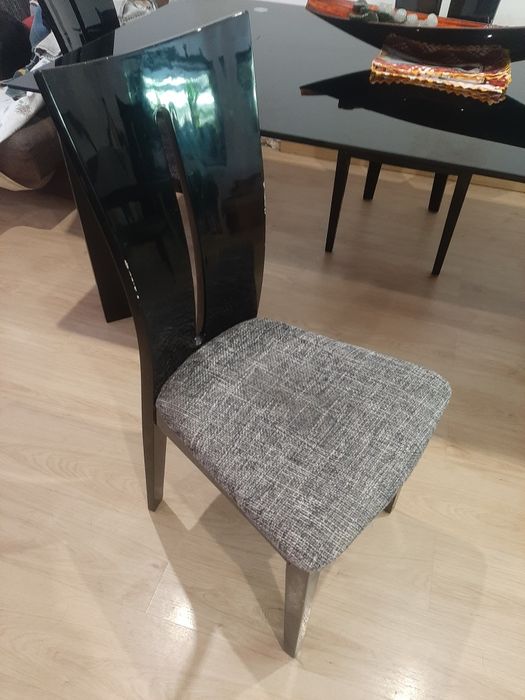 URGENTE Mesa sala em vidro com cadeiras