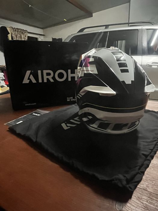 Capacete Airoh Twist 3
