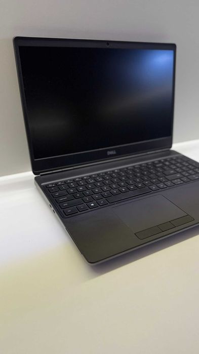 Dell Precision 756064585482353793123