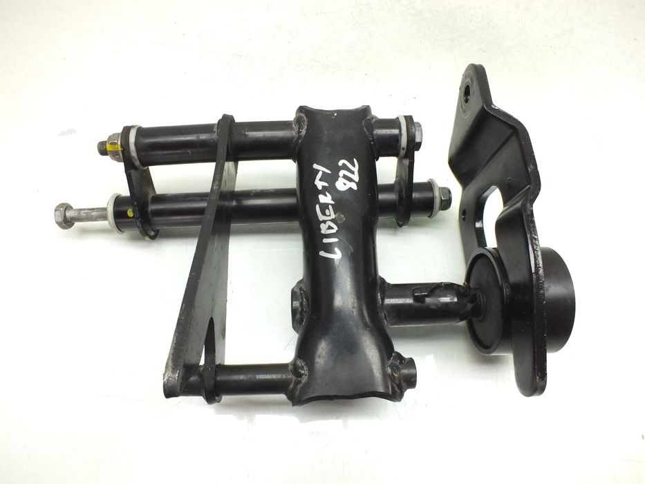 Wahacz Mocowanie Silnika Piaggio Liberty 125 Abs 17-