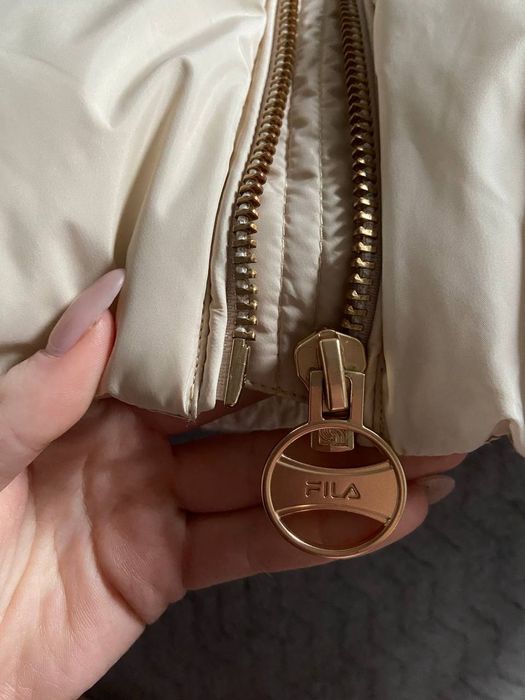 Коротка тепла куртка