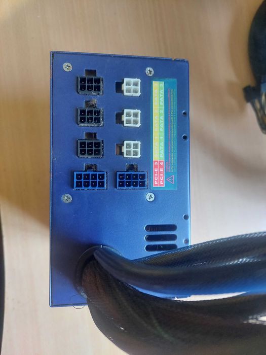 Блок питания FSP Everest 80PLUS 1000w