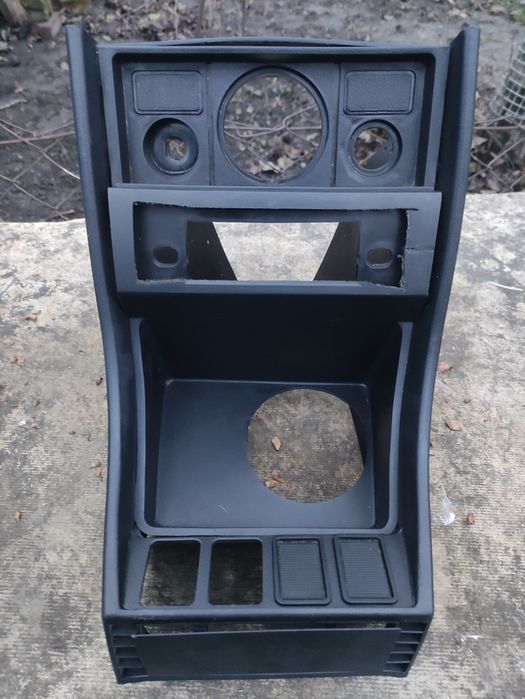 Панель от ваз 2105 и много других запчастей для ваз 2101