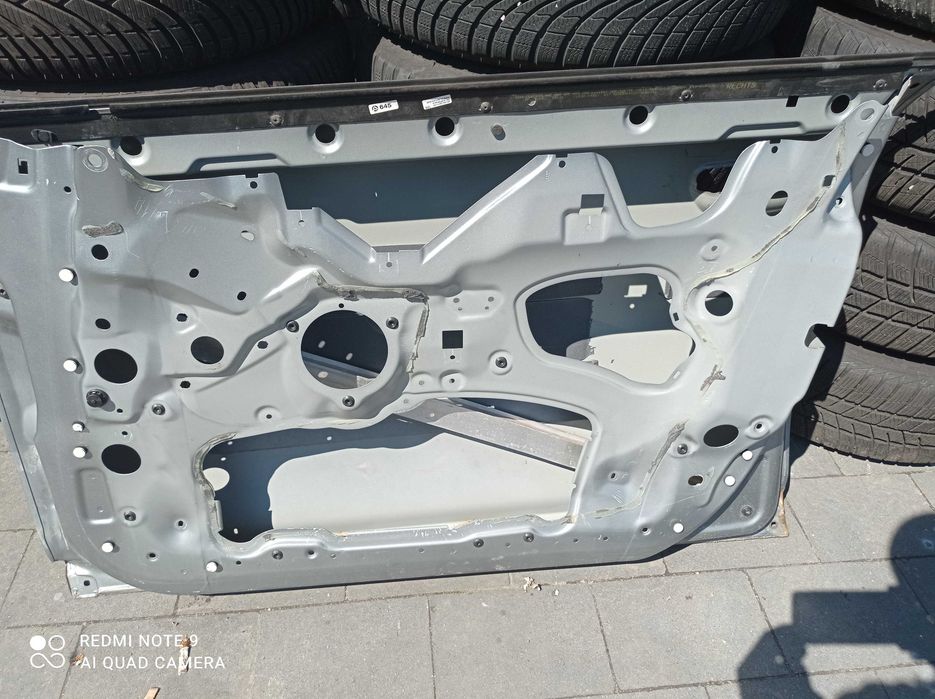 Drzwi prawy przód Audi A6 C6