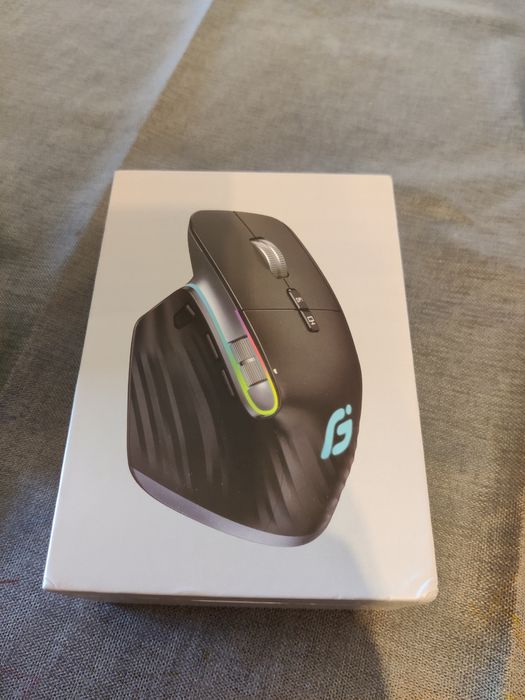 Rato vertical ergonómico RGB