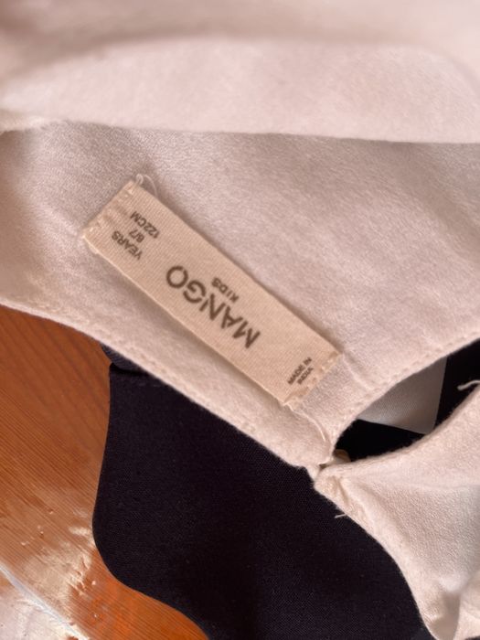 Вишиванка і сарафан