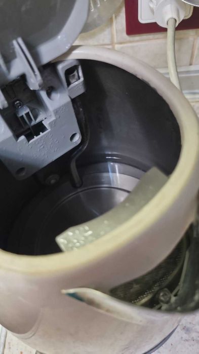 Електрочайник SMEG, (Великобританіz) виставковий екземпляр+бв