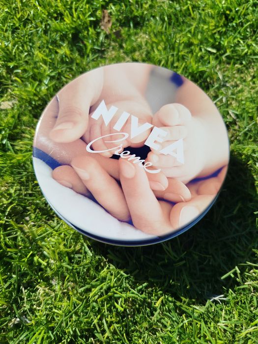 Caixa Nivea coleção 100 anos