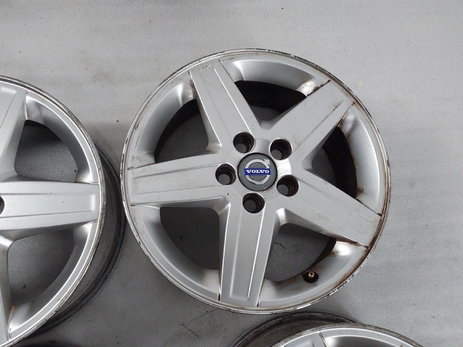 Conjunto de jantes VOLVO V50 (MW)