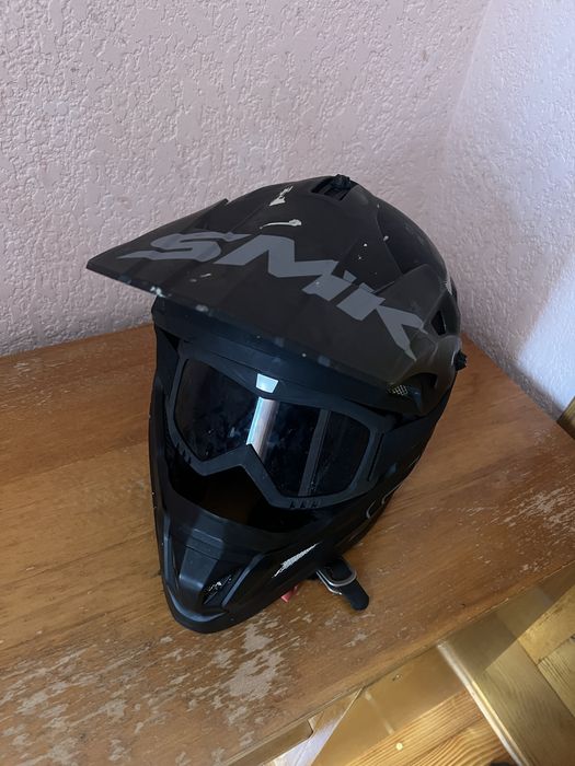 Продам мото шльом