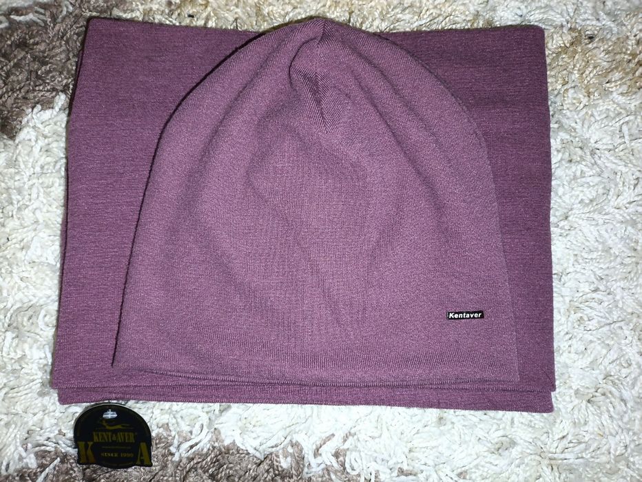 Комплект шапка та снуд