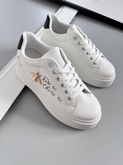 39 Nowe sneakersy damskie buty wiązane grubszej podeszwie