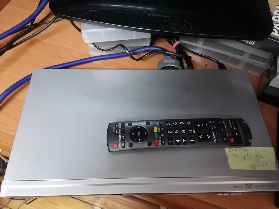 Odtwarzacz CD/DVD Panasonic DVD-S33 Pilot